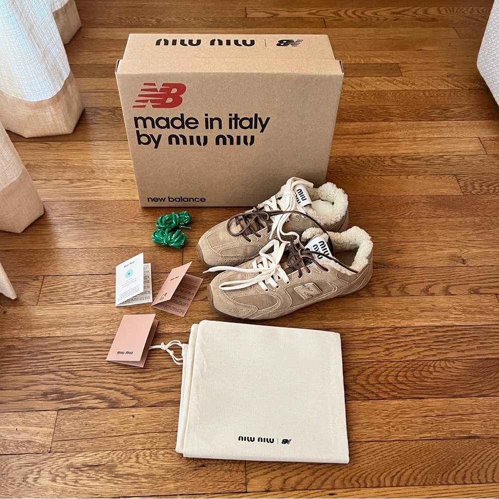 NEW BALANCE X MIU MIU 530 SL bleached leather sneakers